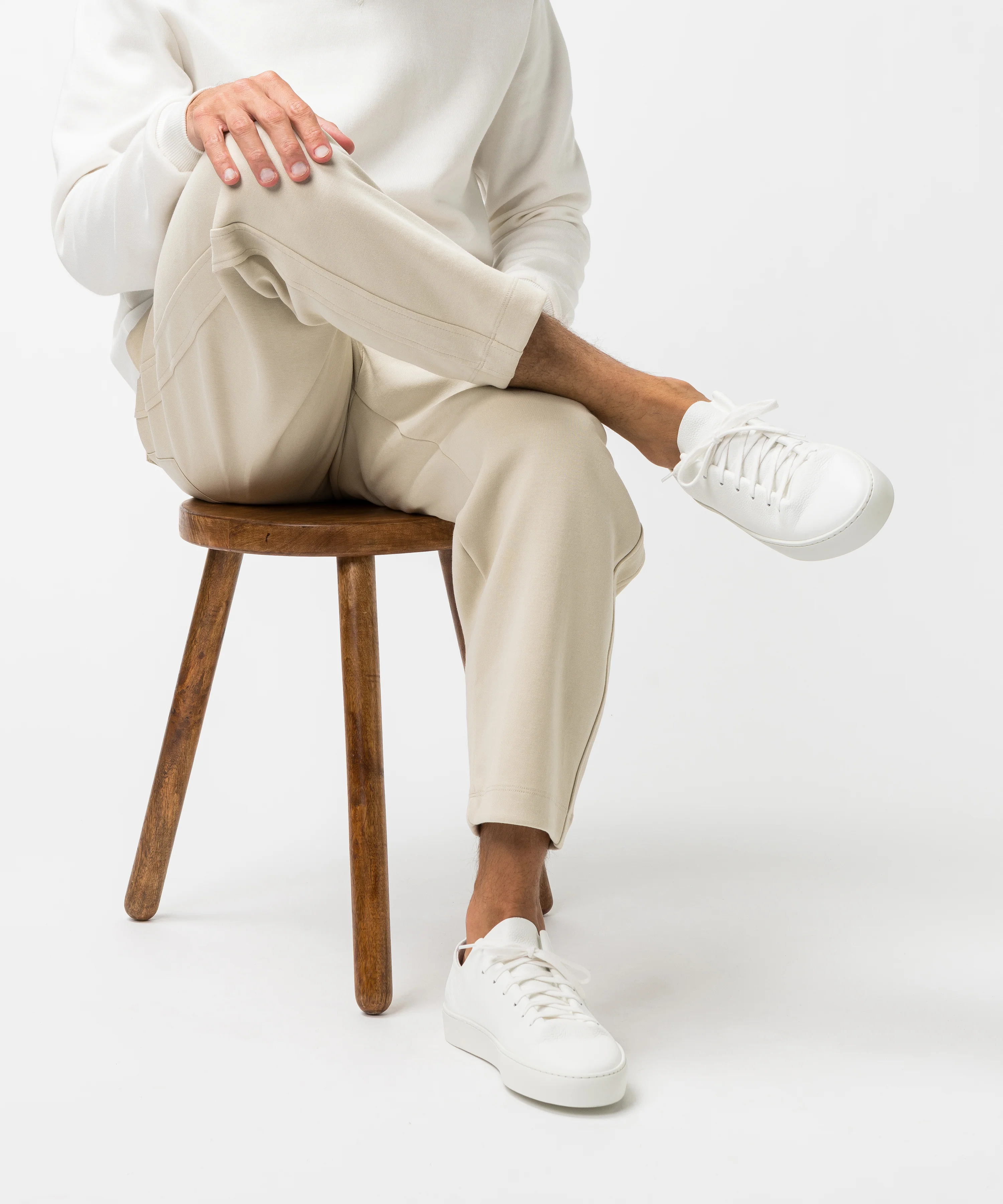 Atom All White - Image 7