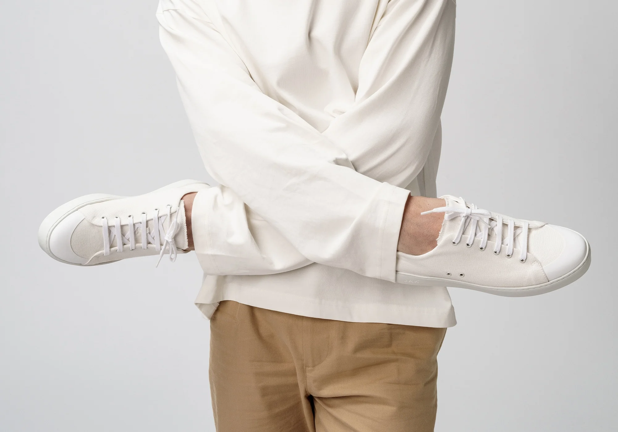 Glove White - Image 11
