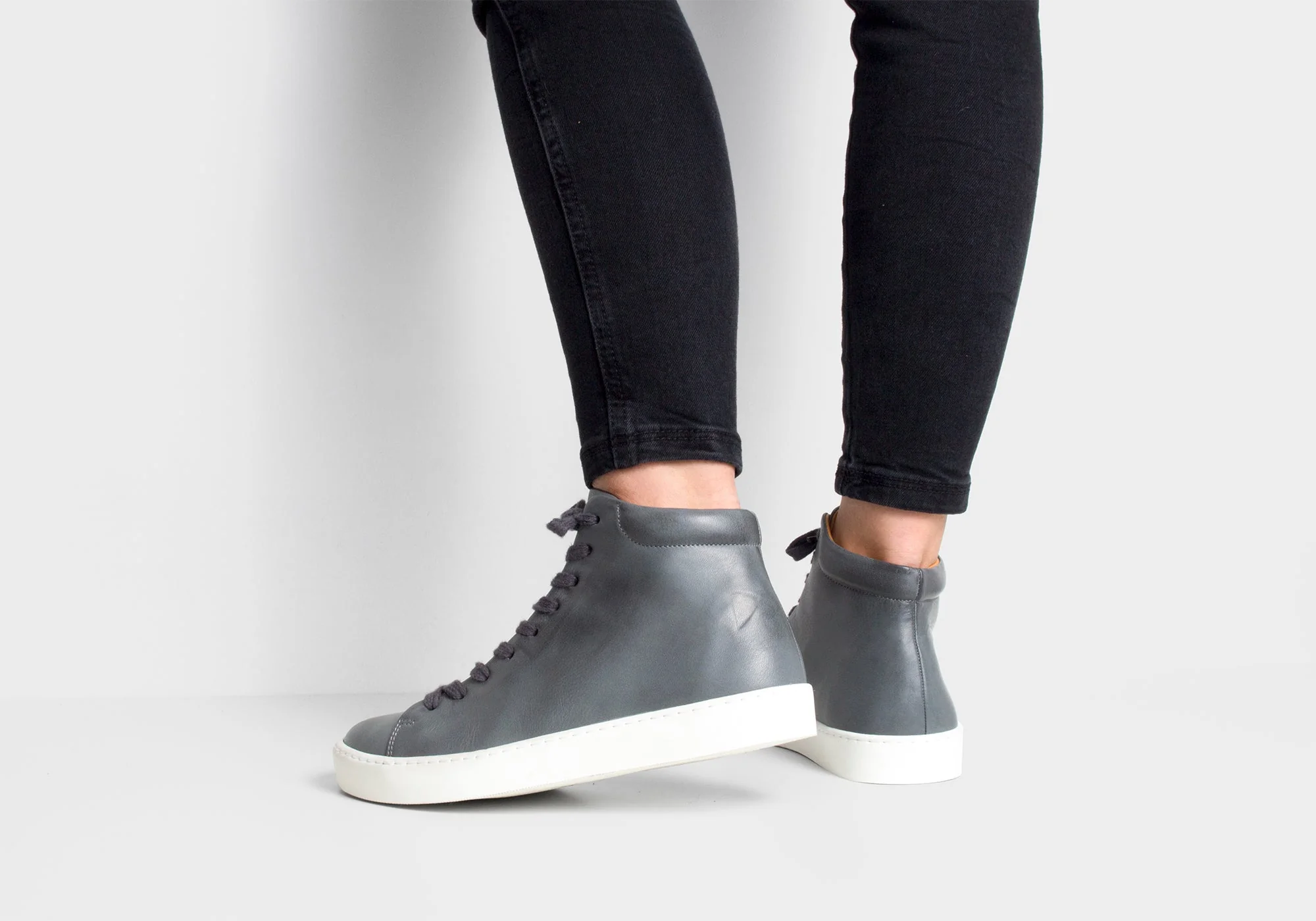 Royal Hi Grey V.S. - Image 7