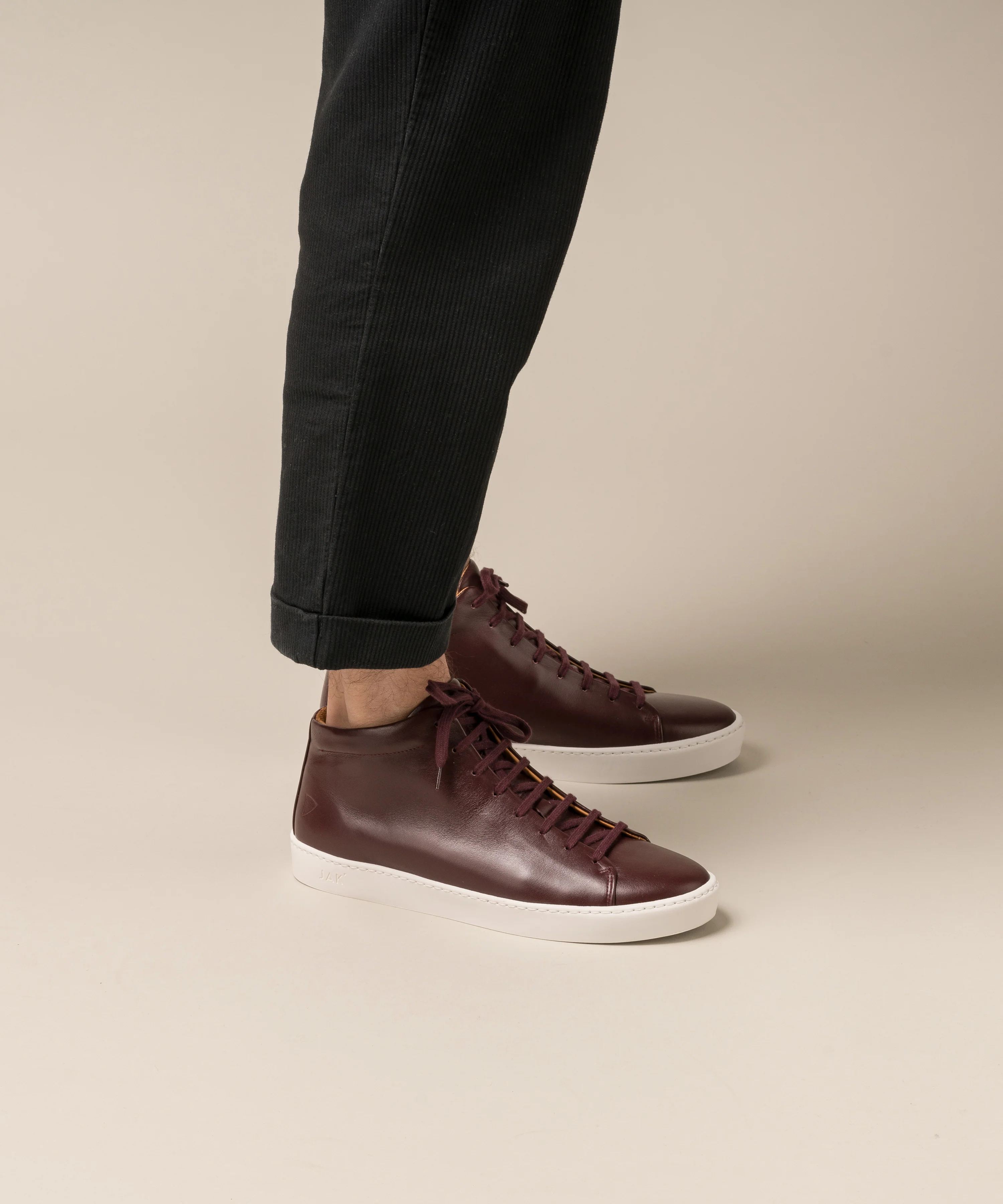 Royal Hi Vino - Image 6