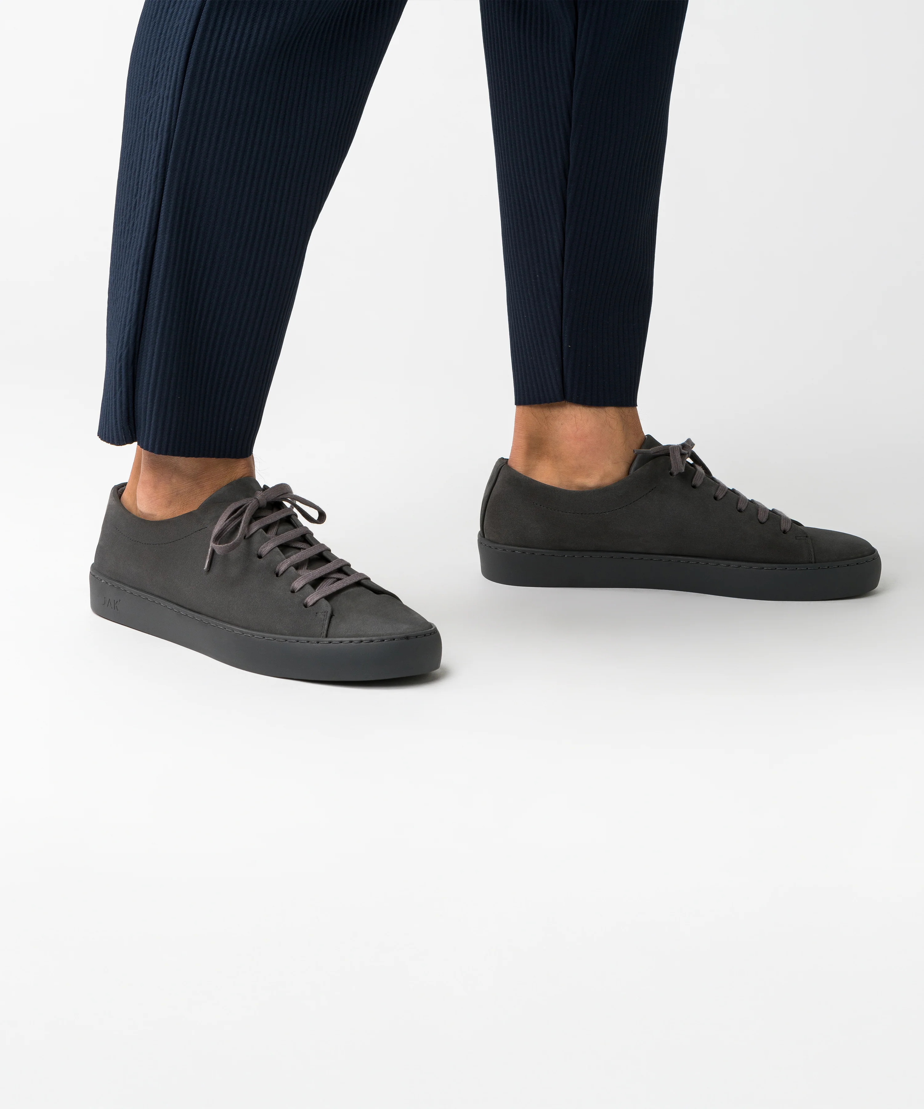 Royal Nubuck Arsenic - Image 8