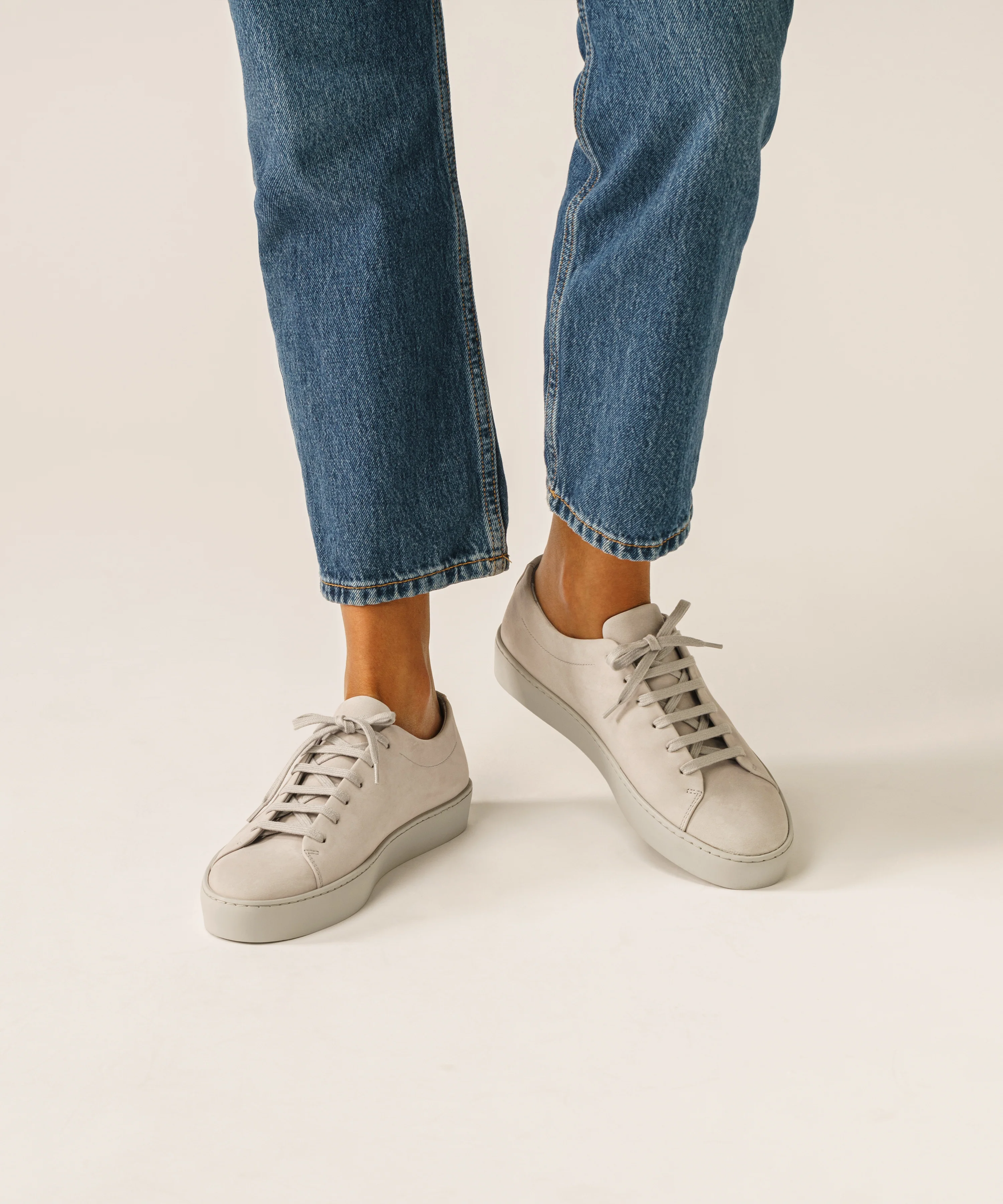 Royal Nubuck Light Grey - Image 8