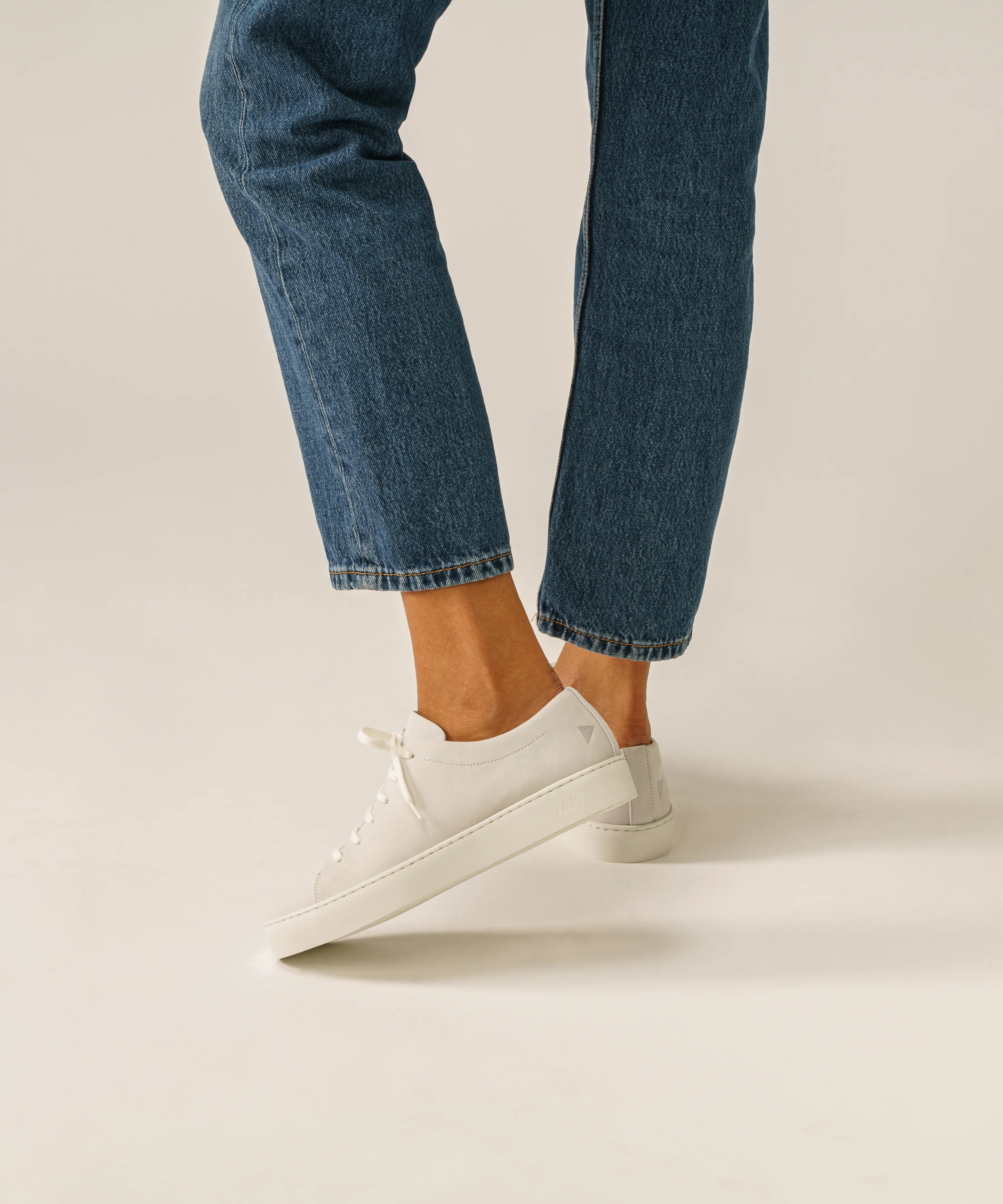 Royal Nubuck Off-White - Image 8