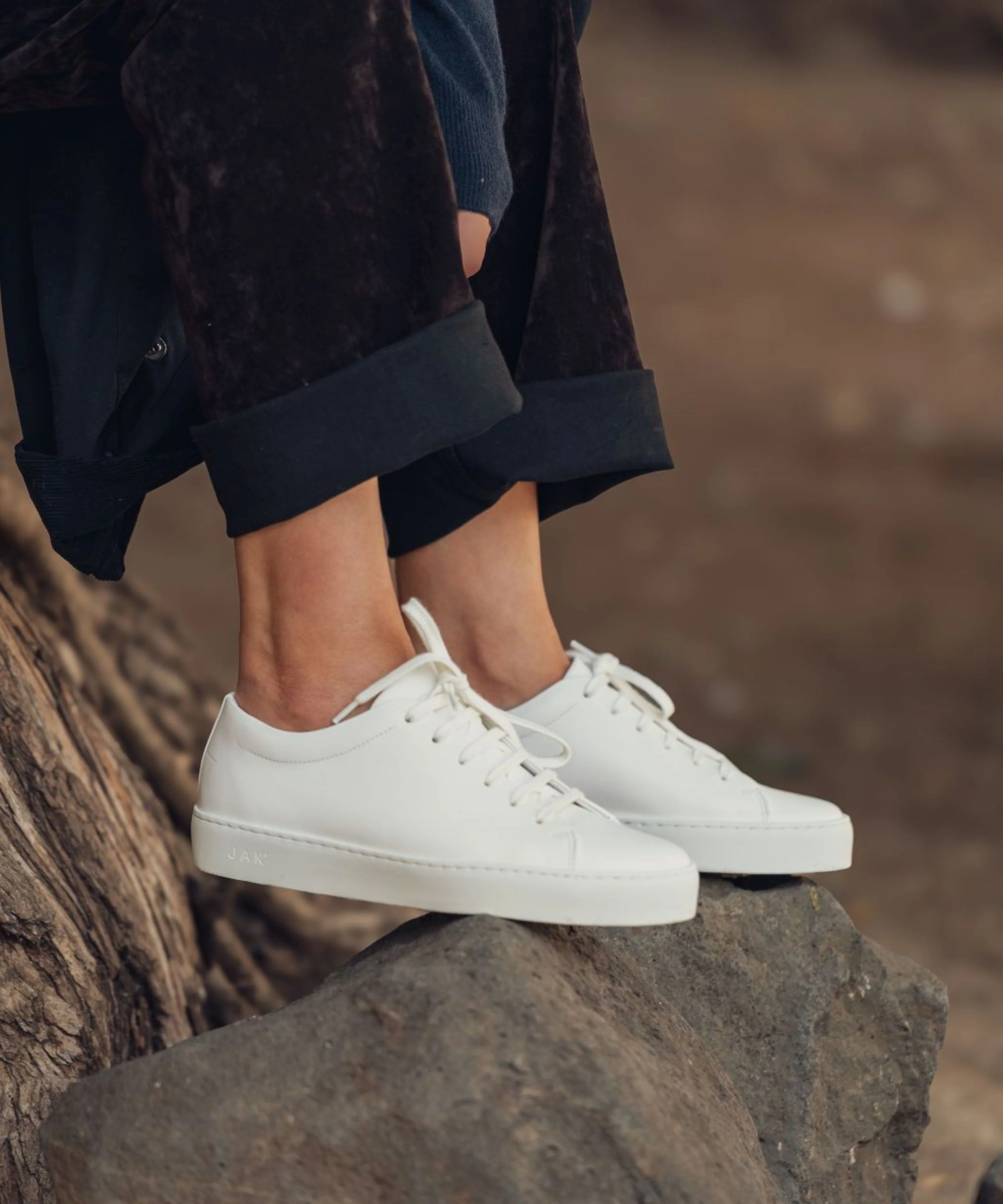 Royal White - Image 10